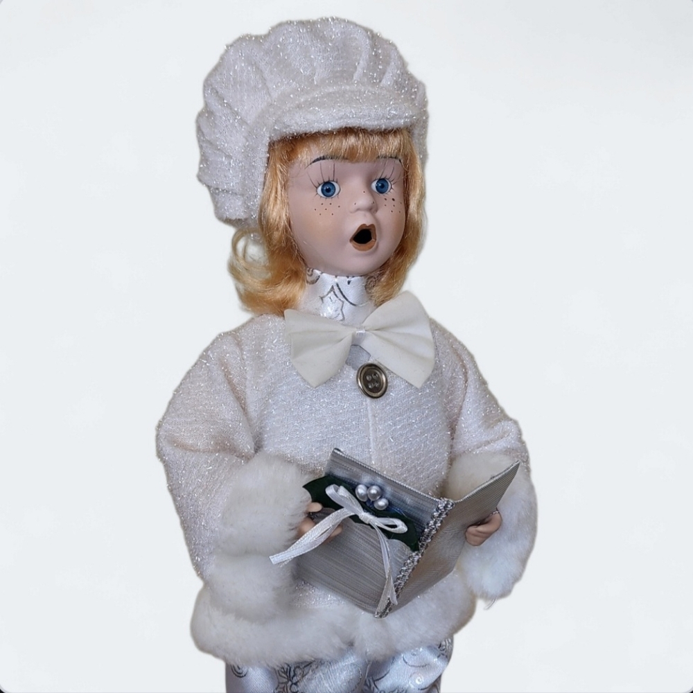 Vintage Boy Christmas Caroler Decor - Picture 11 of 11